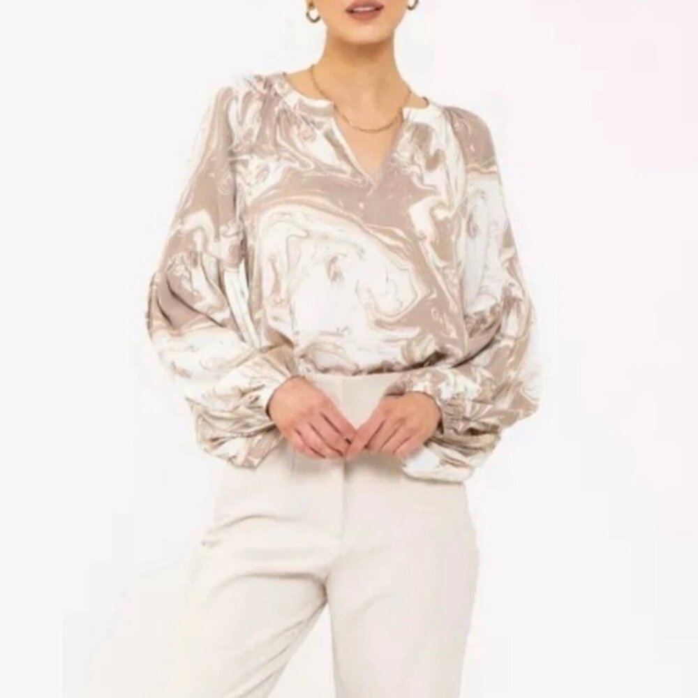 NWOT Anthropology August Sky Peasant Blouse Taupe Medium